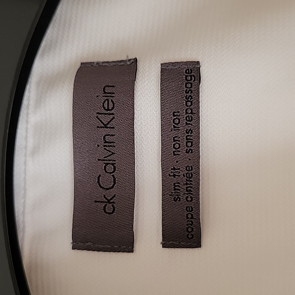 Calvin Klein Men's White Slim Fit Long Sleeve Dress Shirt- Size 17.5 - Picture 3 of 10